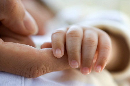 TOP 10 mẫu Phân tích truyện ngắn Đôi bàn tay yêu thương (2025) SIÊU HAY (ảnh 1)
