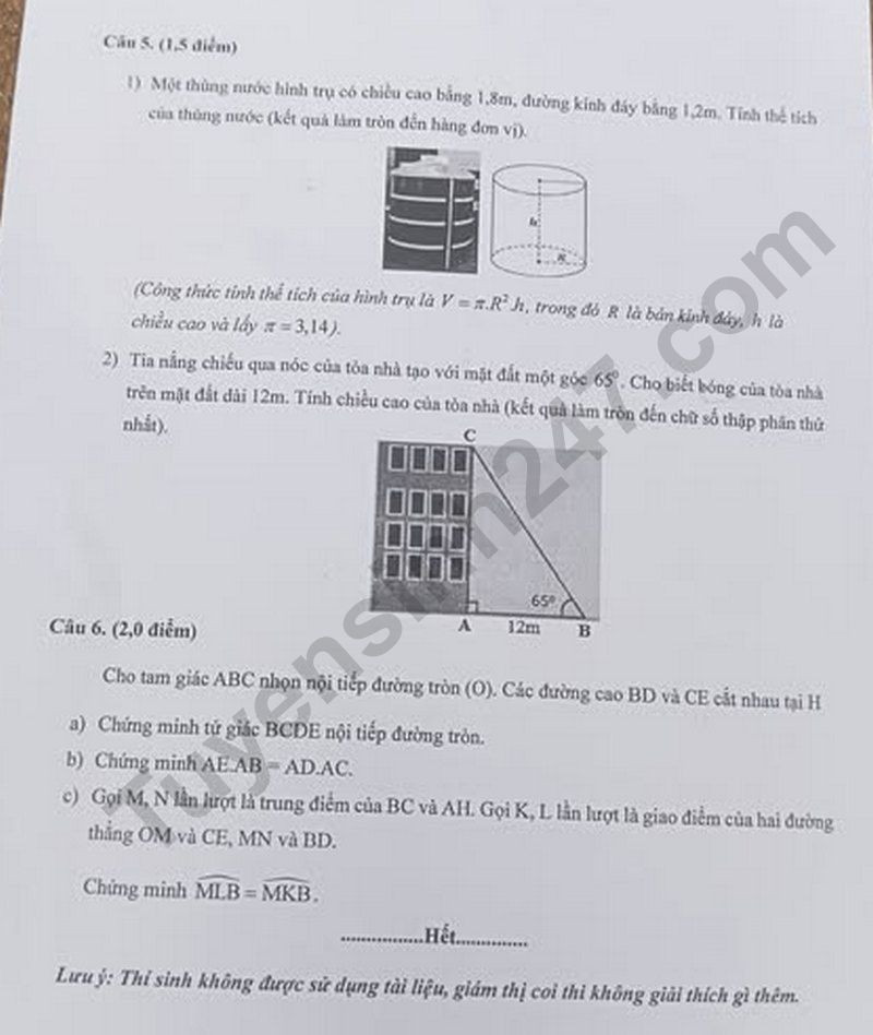 Đề thi vào 10 môn Toán chính thức Tỉnh Bình Phước (2025 - 2026) mới nhất kèm đáp án (ảnh 1)