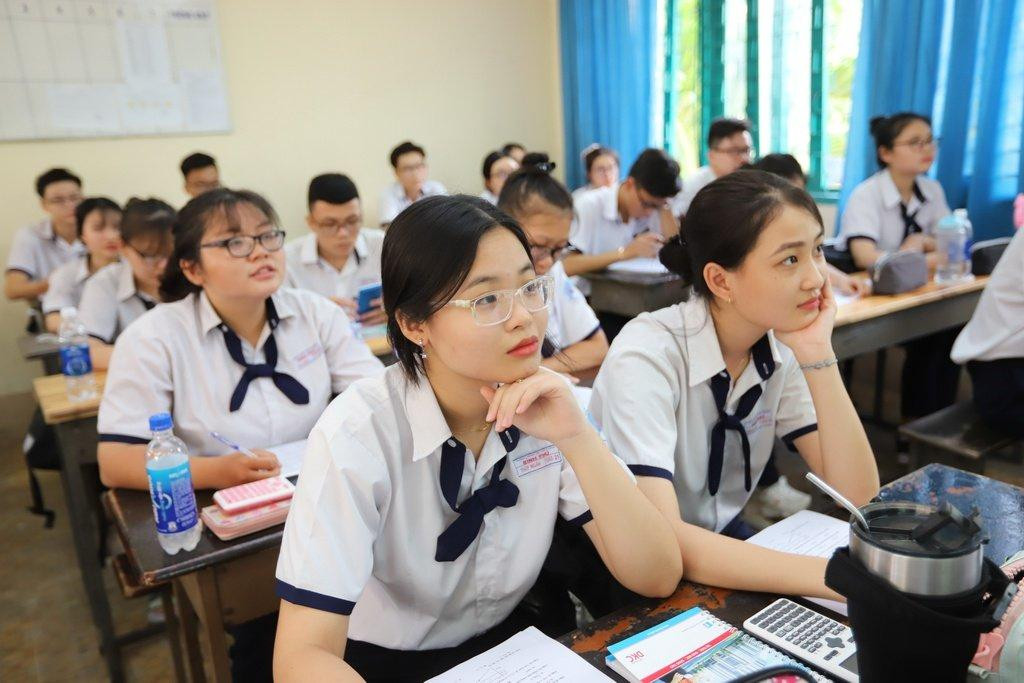 Trắc nghiệm Sinh học 8 Bài 24 có đáp án năm 2021 - 2022 - Tiêu hoá và các cơ quan tiêu hoá (ảnh 2)