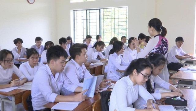 Trắc nghiệm Luyện tập về phương pháp lập luận trong văn nghị luận có đáp án (ảnh 1)