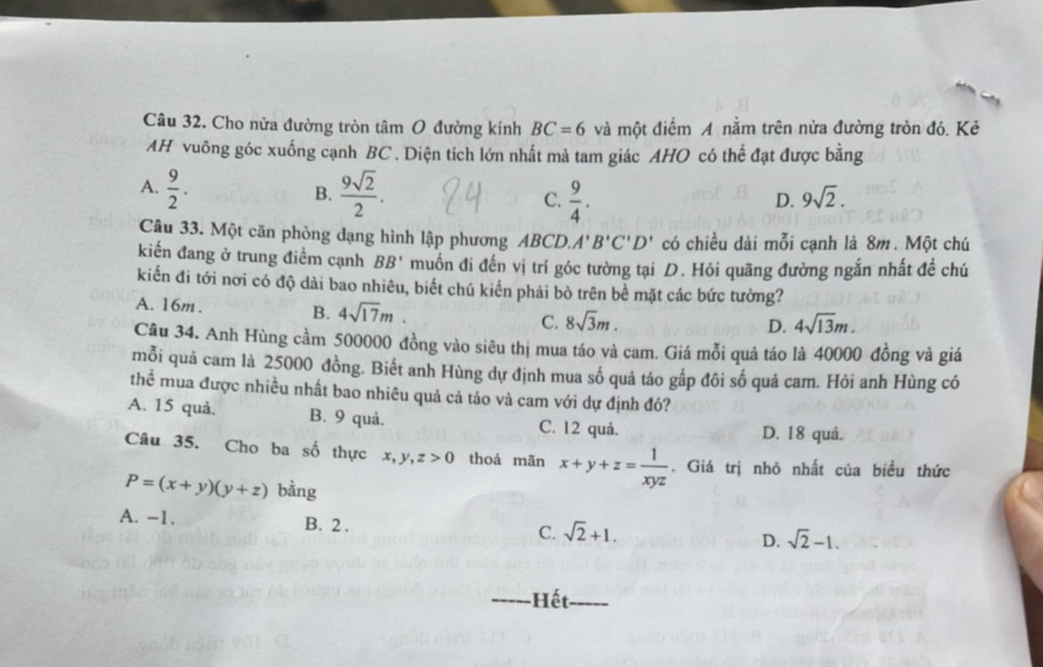 Đề thi vào 10 môn Toán (chung) chính thức THPT Chuyên Khoa học Xã hội và Nhân văn (2025 - 2026) mới nhất kèm đáp án (ảnh 1)