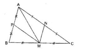 Có thể dùng kéo cắt hai lần và chỉ cắt theo đường thẳng chia một tam giác (ảnh 1)