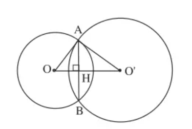 Cho hai đường tròn (O; 3cm) và (O’; 4cm) có OO’ = 5cm (ảnh 1)