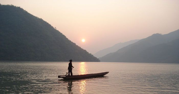TOP 35 mẫu Phân tích hình tượng Người lái đò sông đà (2026) SIÊU HAY (ảnh 1)