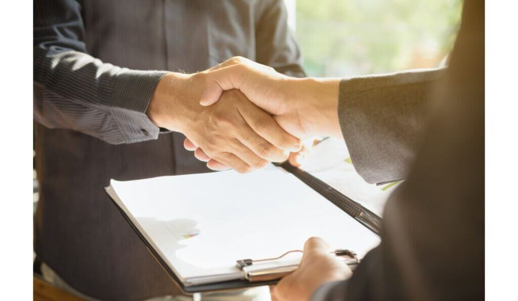 Hứa thưởng l&agrave; g&igrave;? Hứa thưởng c&oacute; được ph&eacute;p r&uacute;t lại hoặc kh&ocirc;ng thực hiện kh&ocirc;ng?