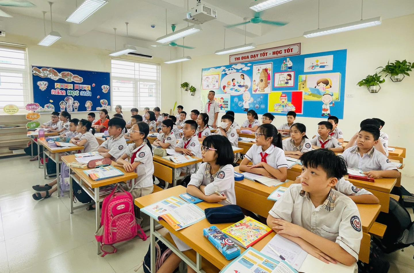 Mẫu điều lệ trường tiểu học chi tiết chuẩn ph&aacute;p l&yacute; mới nhất 2025