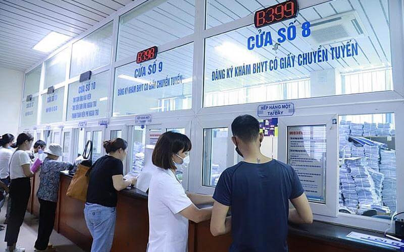 Mức đ&oacute;ng bảo hiểm y tế tự nguyện bao nhi&ecirc;u mới nhất 2025?