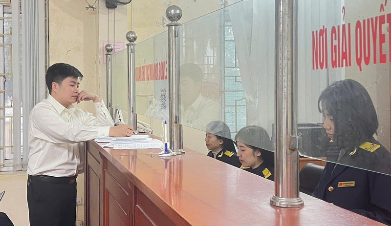 Nhiệm vụ v&agrave; quyền hạn của người ra quyết định thanh tra thuế mới nhất 2025?
