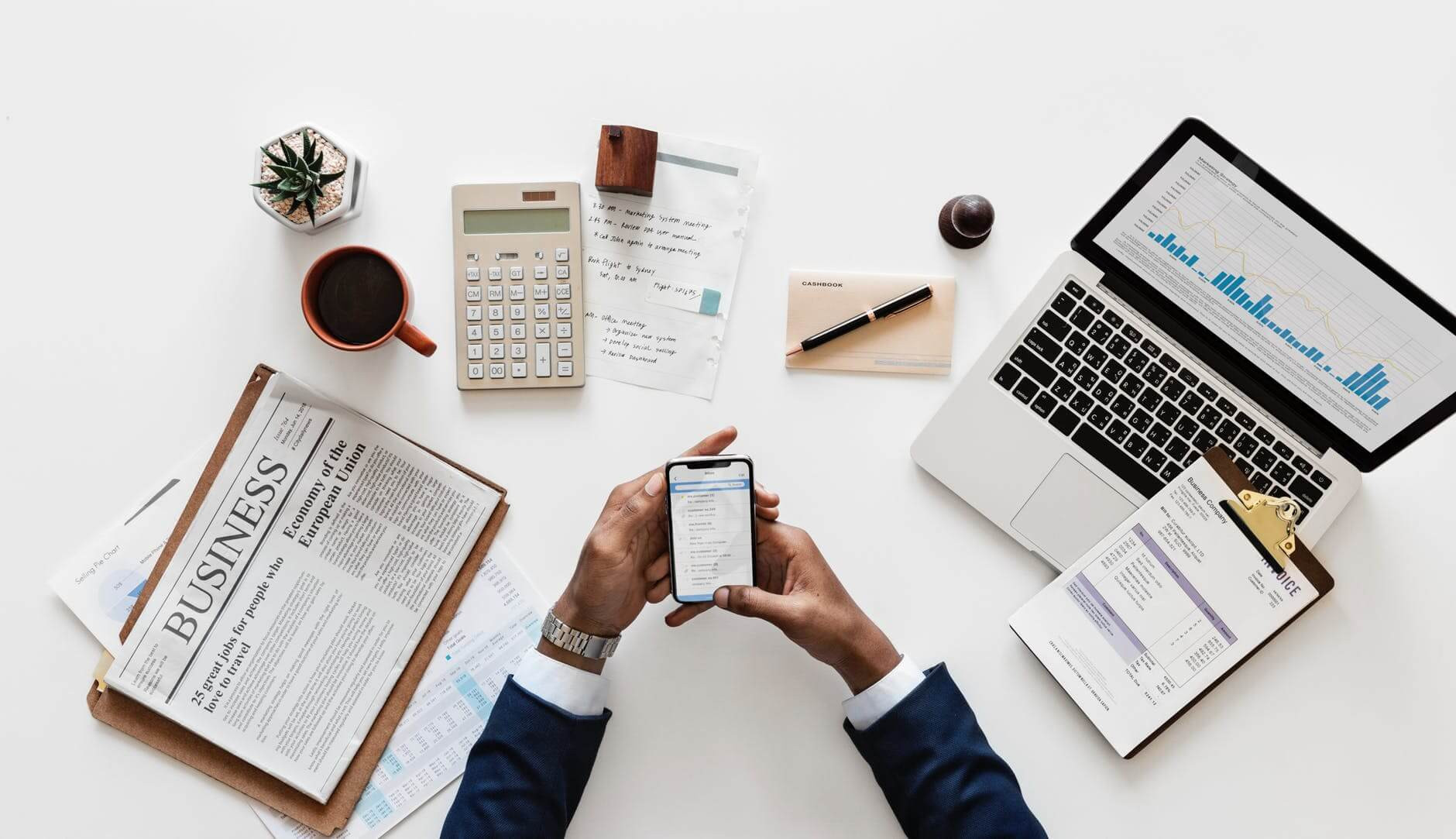 So s&aacute;nh vay ngắn hạn v&agrave; vay d&agrave;i hạn mới nhất 2025?
