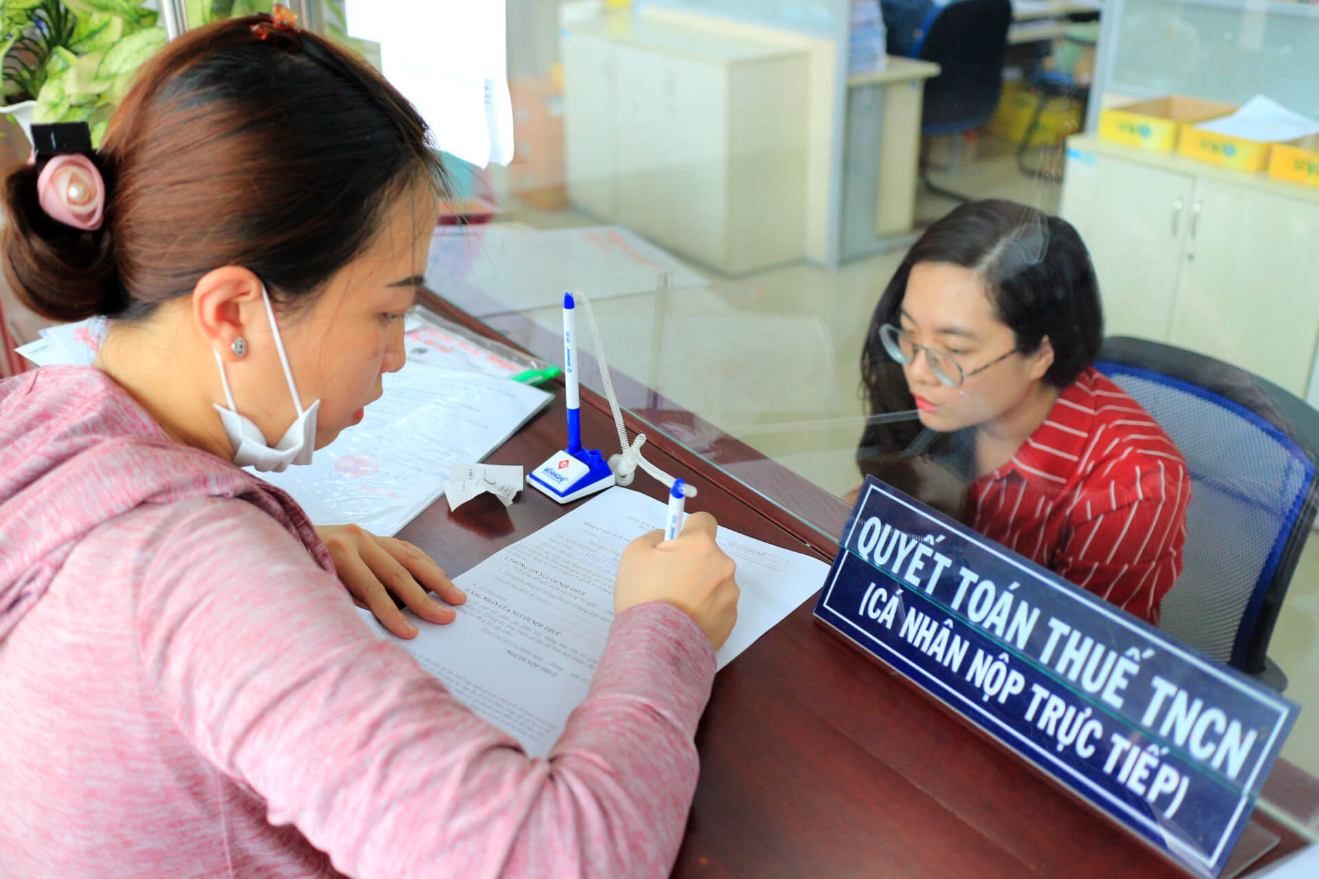 Thu nhập bao nhi&ecirc;u th&igrave; được ho&agrave;n thuế thu nhập c&aacute; nh&acirc;n mới nhất 2025?