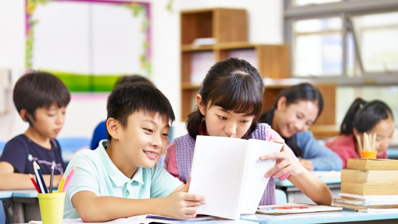Trẻ em đủ mấy tuổi th&igrave; được học lớp 1