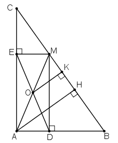 Cho tam giác ABC vuông tại A. Lấy M là một điểm bất kì (ảnh 1)