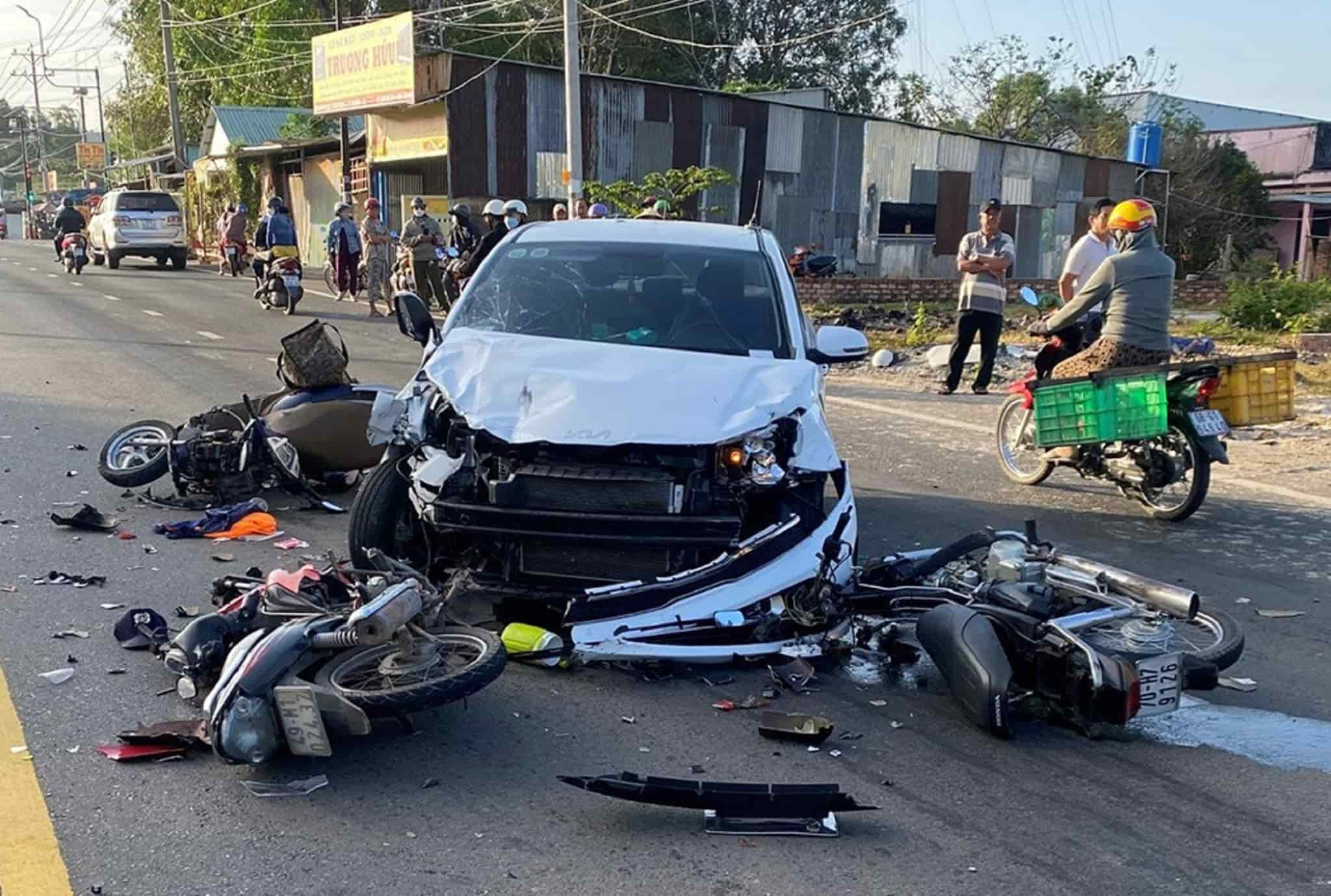 G&acirc;y tai nạn đi t&ugrave; bao nhi&ecirc;u năm?