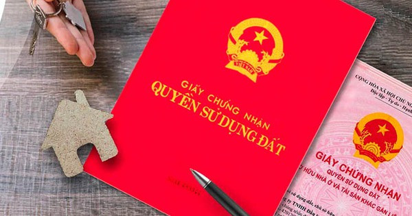 Phí công chứng chuyển nhượng quyền sử dụng đất mới nhất 2025