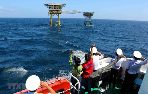 C&aacute;c hoạt động n&agrave;o bị cấm trong v&ugrave;ng đặc quyền kinh tế?