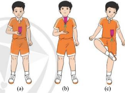 Giáo dục thể chất 7 Bài 1: Kĩ thuật tâng cầu bằng má trong bàn chân - Cánh diều (ảnh 1)