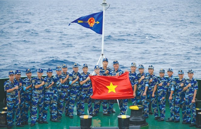 Lý thuyết GDQP 10 Bài 2: Nội dung cơ bản một số luật về Quốc phòng và an ninh Việt Nam - Cánh diều (ảnh 1)