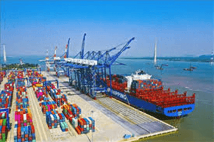 Giáo án điện tử Địa lí 12 Bài 28 (Cánh diều): Phát triển kinh tế và đảm bảo an ninh quốc phòng ở Biển Đông và các đảo, quần đảo (ảnh 1)