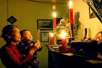Giáo án điện tử KTPL 11 Bài 21 (Cánh diều): Quyền và nghĩa vụ công dân về tự do tín ngưỡng và tôn giáo (ảnh 1)