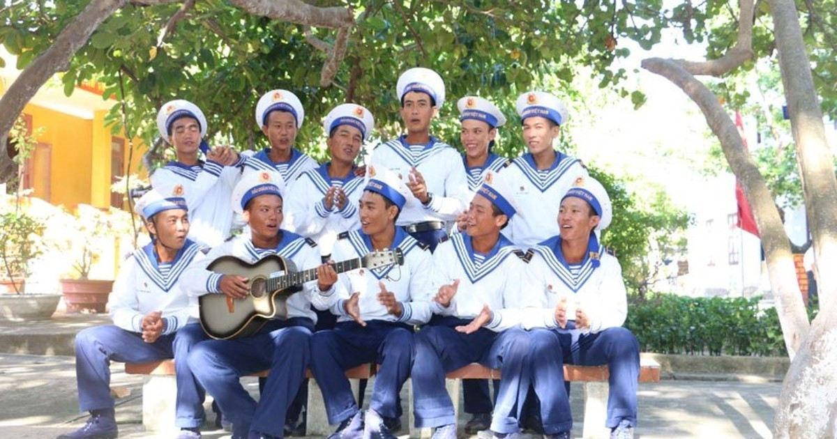 Soạn bài Lính đảo hát tình ca trên đảo Cánh diều (ảnh 1)