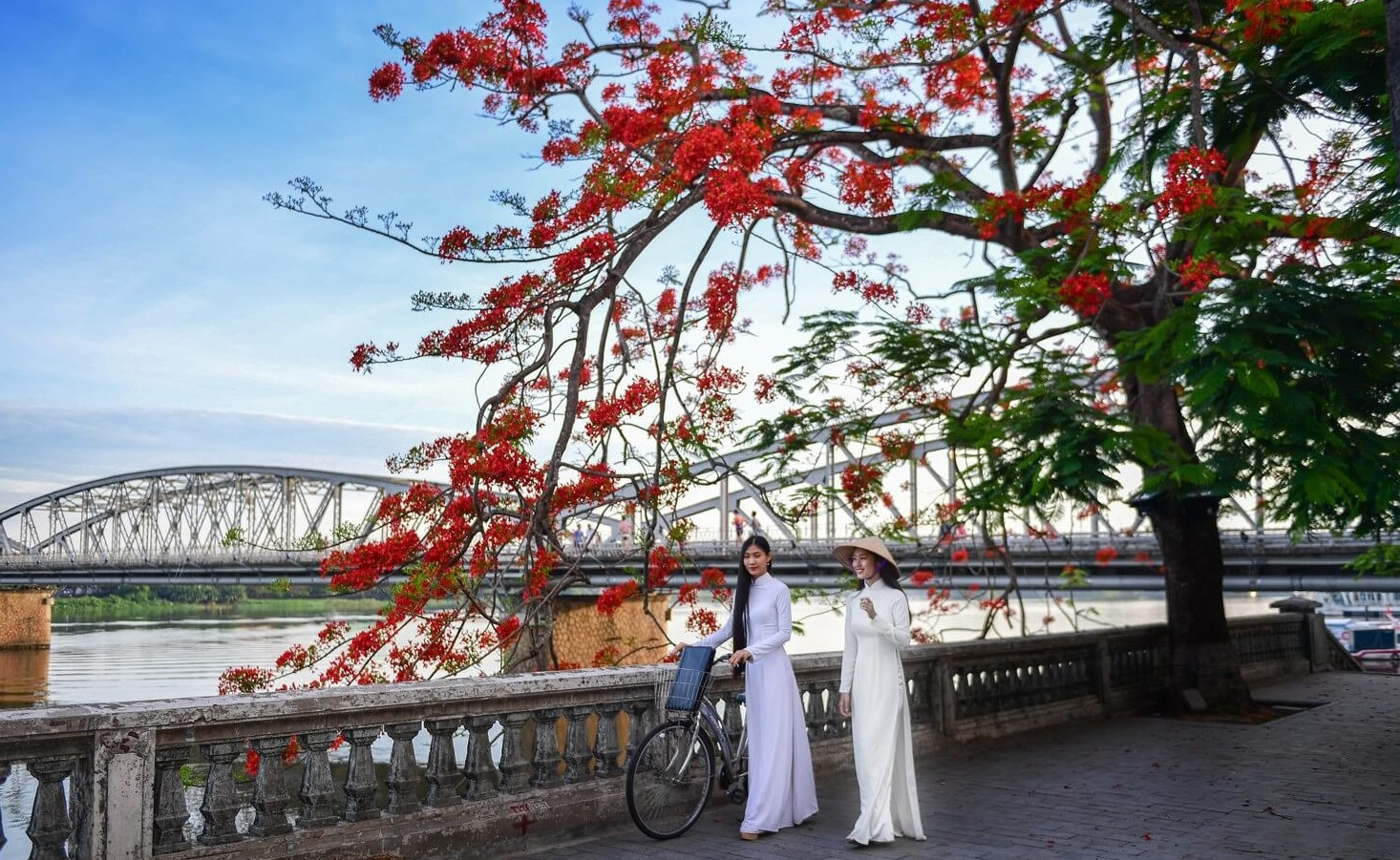 T&aacute;c giả Thu Bồn - Cuộc đời v&agrave; sự nghiệp (ảnh 1)