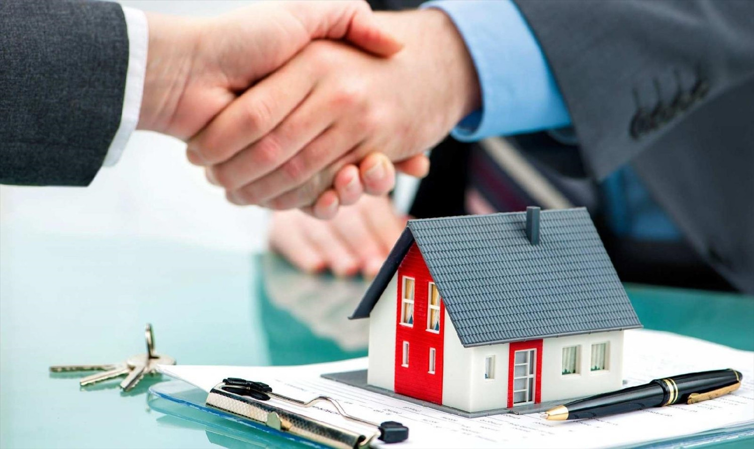 Điều kiện chuyển nhượng quyền sử dụng đất 