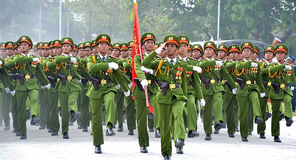 Quyền hạn của C&aacute;n bộ kiểm tra điều lệnh C&ocirc;ng an nh&acirc;n d&acirc;n