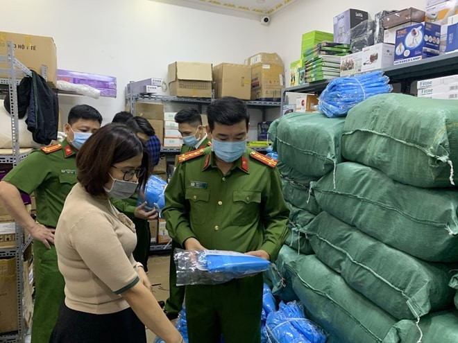 Thẩm quyền xử phạt vi phạm h&agrave;nh ch&iacute;nh khi tổ chức lại bộ m&aacute;y nh&agrave; nước