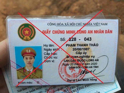 Mẫu giấy chứng minh c&ocirc;ng an nh&acirc;n d&acirc;n mới nhất 2025