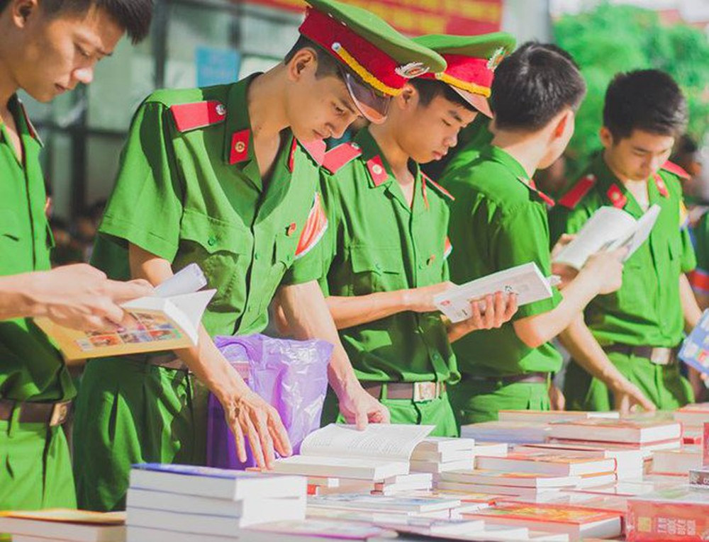 Điều kiện thi v&agrave;o c&aacute;c trường C&ocirc;ng an 2025