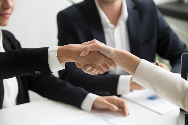 Nghĩa vụ bảo l&atilde;nh gồm những khoản tiền n&agrave;o?