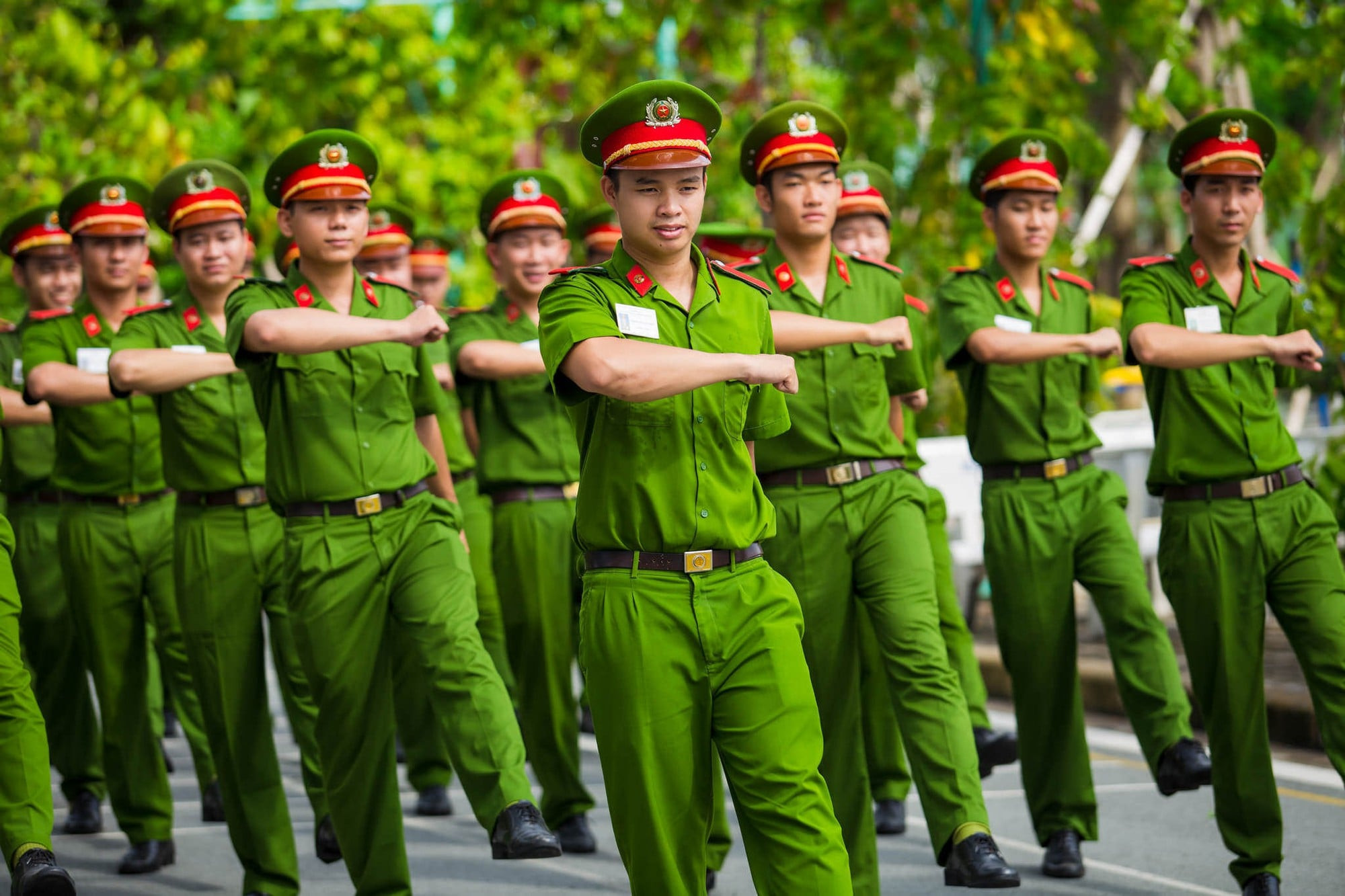 Chi tiết điều lệnh l&agrave; g&igrave;? 4 h&igrave;nh thức kiểm tra điều lệnh C&ocirc;ng an nh&acirc;n d&acirc;n mới nhất 2025