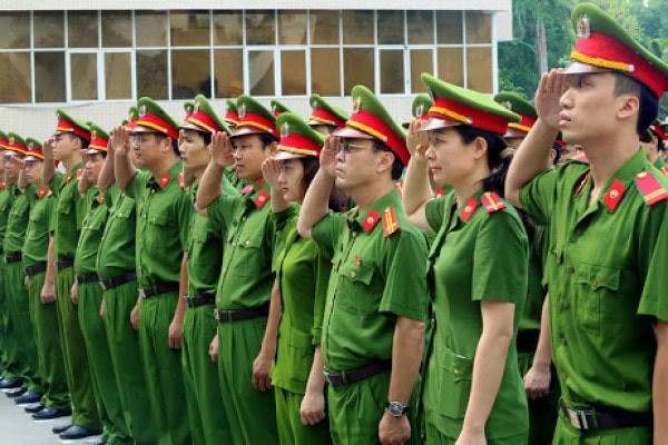 5 lời thề danh dự của C&ocirc;ng an nh&acirc;n d&acirc;n mới nhất 2025
