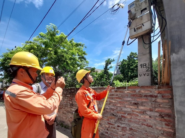 Điều kiện để doanh nghiệp tư nh&acirc;n được cấp giấy ph&eacute;p hoạt động điện lực