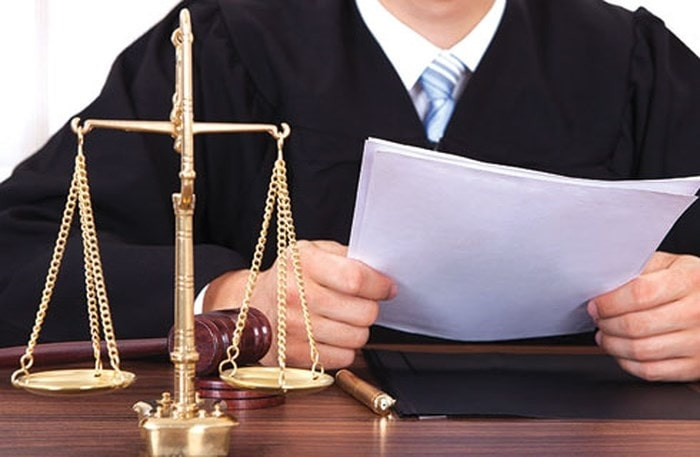 C&ocirc;ng t&aacute;c ph&iacute; l&agrave; g&igrave;? Điều kiện để người lao động được chi c&ocirc;ng t&aacute;c ph&iacute;?