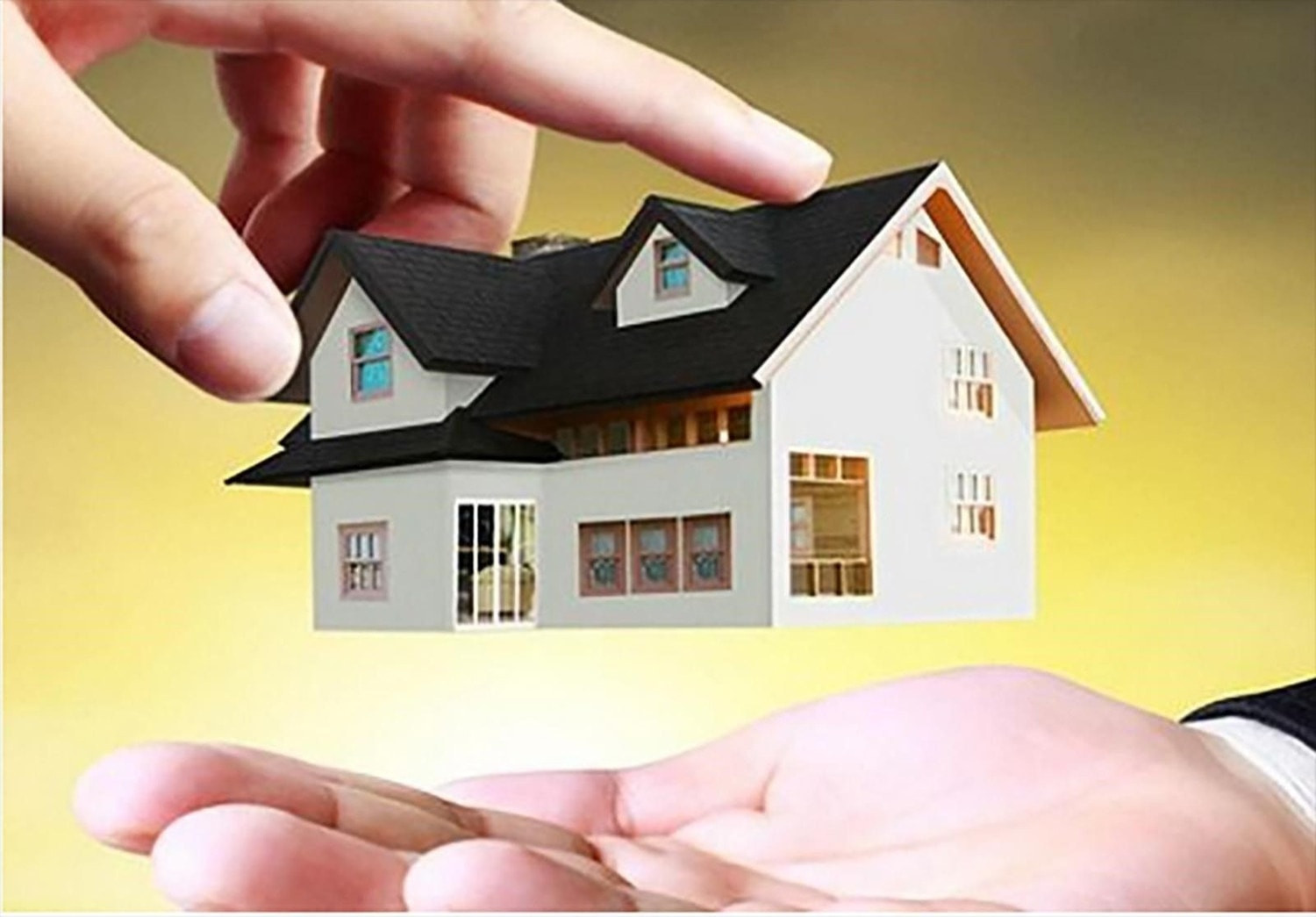 Khi n&agrave;o th&igrave; truy tố h&igrave;nh sự với h&agrave;nh vi khai gi&aacute; tr&ecirc;n hợp đồng mua b&aacute;n nh&agrave; đất thấp hơn thực tế?