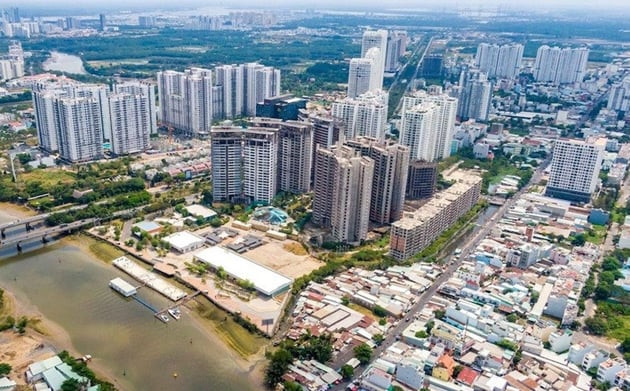 Kinh doanh bất động sản kh&ocirc;ng đủ điều kiện c&oacute; bị thu hồi Giấy ph&eacute;p hoạt động của s&agrave;n giao dịch bất động sản hay kh&ocirc;ng?