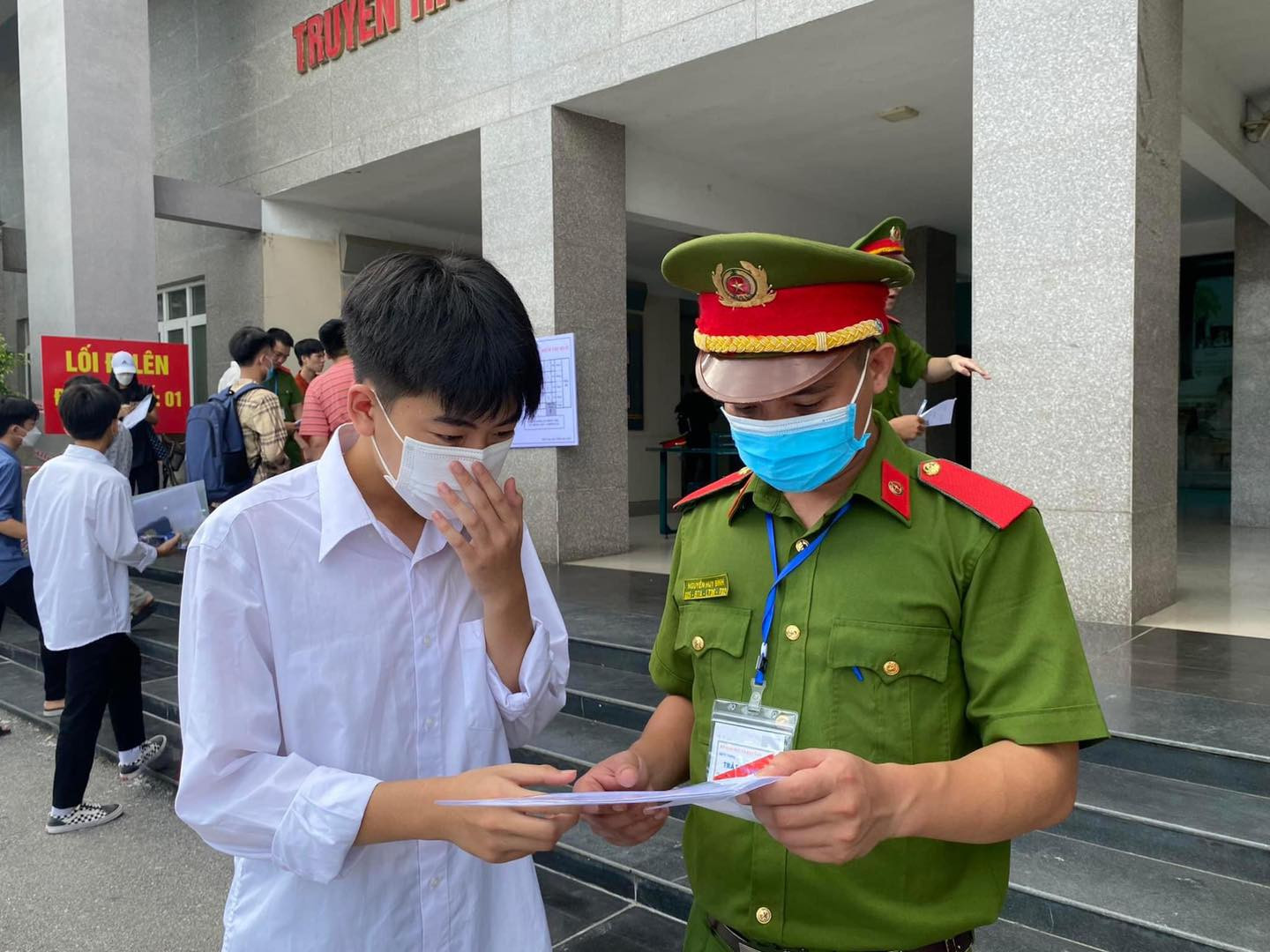 Đ&atilde; đi nghĩa vụ c&ocirc;ng an c&oacute; phải đi nghĩa vụ qu&acirc;n sự nữa hay kh&ocirc;ng?