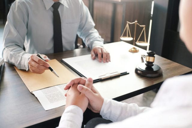 Quyền v&agrave; nghĩa vụ của nguy&ecirc;n đơn trong vụ &aacute;n d&acirc;n sự