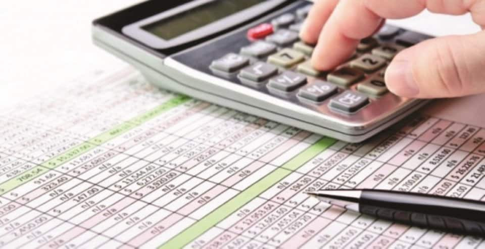 Quy định về k&ecirc; khai, thu, nộp, quản l&yacute; v&agrave; sử dụng ph&iacute;, lệ ph&iacute; mới nhất 2025 ra sao?
