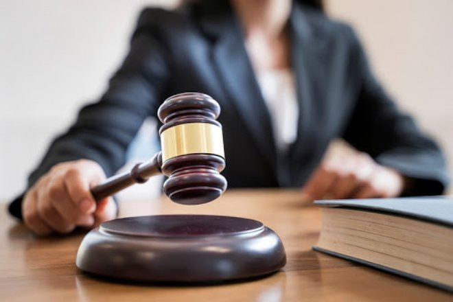 Nguy&ecirc;n đơn c&oacute; quyền lựa chọn T&ograve;a &aacute;n giải quyết tranh chấp kinh doanh thương mại hay kh&ocirc;ng?