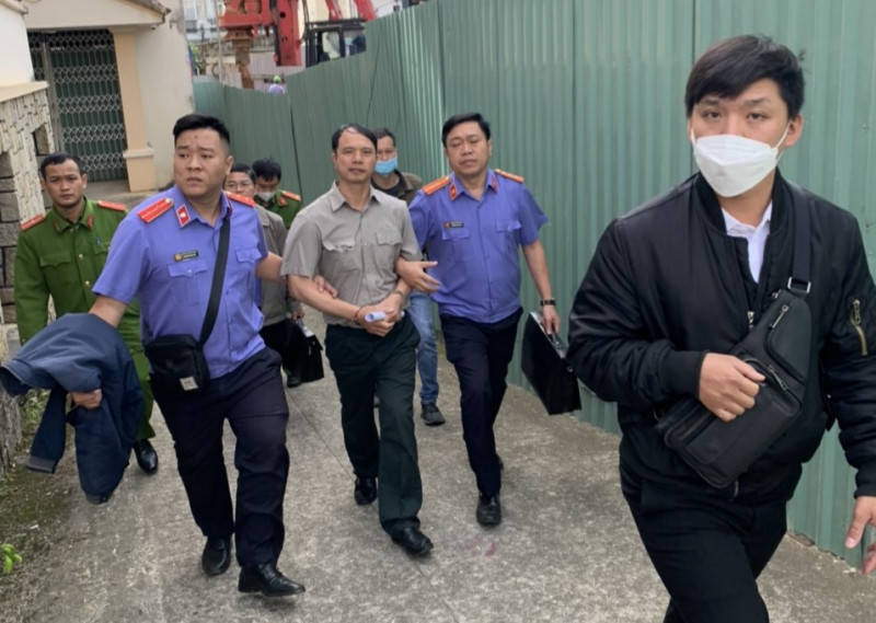 H&igrave;nh thức y&ecirc;u cầu thi h&agrave;nh &aacute;n d&acirc;n sự