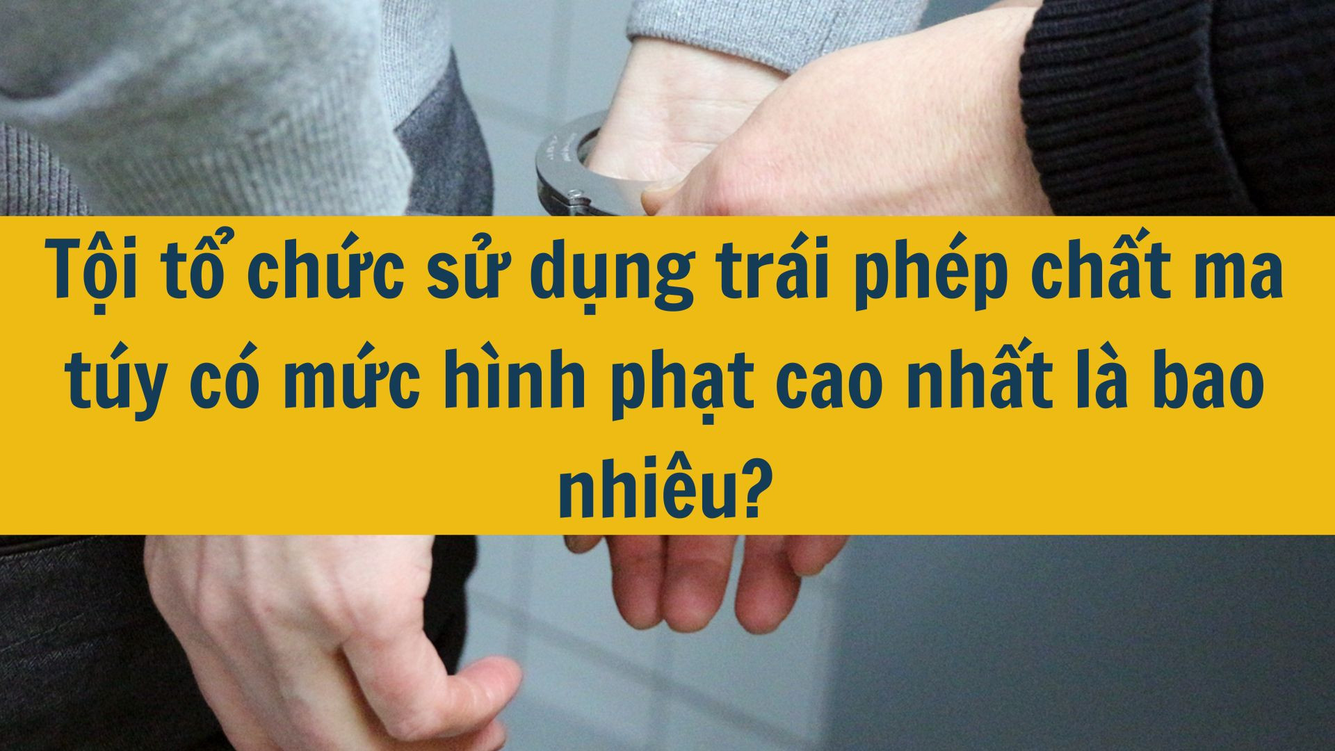 1. Tội tổ chức sử dụng tr&aacute;i ph&eacute;p chất ma t&uacute;y c&oacute; mức h&igrave;nh phạt cao nhất l&agrave; bao nhi&ecirc;u Theo Điều 255 Bộ luật H&igrave;nh sự năm 2015 (sửa đổi, bổ sung năm 2017), tội tổ chức sử dụng tr&aacute;i ph&eacute;p chất ma t&uacute;y c&oacute; mức h&igrave;nh phạt cao nhất l&agrave; t&ugrave; chung th&acirc;n hoặc tử h&igrave;nh, t&ugrave;y thuộc v&agrave;o t&iacute;nh chất v&agrave; mức độ nghi&ecirc;m trọng của h&agrave;nh vi phạm tội. Cụ thể, tại Khoản 4 Điều 255, Bộ luật H&igrave;nh sự quy định: Phạm tội thuộc một trong c&aacute;c trường hợp sau đ&acirc;y, th&igrave; bị phạt t&ugrave; từ 20 năm đến t&ugrave; chung th&acirc;n: &bull;	G&acirc;y tổn hại cho sức khỏe của 02 người trở l&ecirc;n m&agrave; tỷ lệ tổn thương cơ thể của mỗi người 61% trở l&ecirc;n; &bull;	L&agrave;m chết 02 người trở l&ecirc;n. Trong trường hợp đặc biệt nghi&ecirc;m trọng, nếu h&agrave;nh vi phạm tội g&acirc;y hậu quả đặc biệt nghi&ecirc;m trọng, người phạm tội c&oacute; thể bị xử l&yacute; với mức h&igrave;nh phạt cao nhất l&agrave; tử h&igrave;nh. Ngo&agrave;i h&igrave;nh phạt ch&iacute;nh, người phạm tội c&ograve;n c&oacute; thể bị &aacute;p dụng c&aacute;c h&igrave;nh phạt bổ sung như phạt tiền từ 50.000.000 đồng đến 500.000.000 đồng, phạt quản chế, cấm cư tr&uacute; từ 01 năm đến 05 năm hoặc tịch thu một phần hoặc to&agrave;n bộ t&agrave;i sản. Việc x&aacute;c định mức h&igrave;nh phạt cụ thể sẽ t&ugrave;y thuộc v&agrave;o c&aacute;c t&igrave;nh tiết tăng nặng, giảm nhẹ v&agrave; mức độ nguy hiểm của h&agrave;nh vi phạm tội.